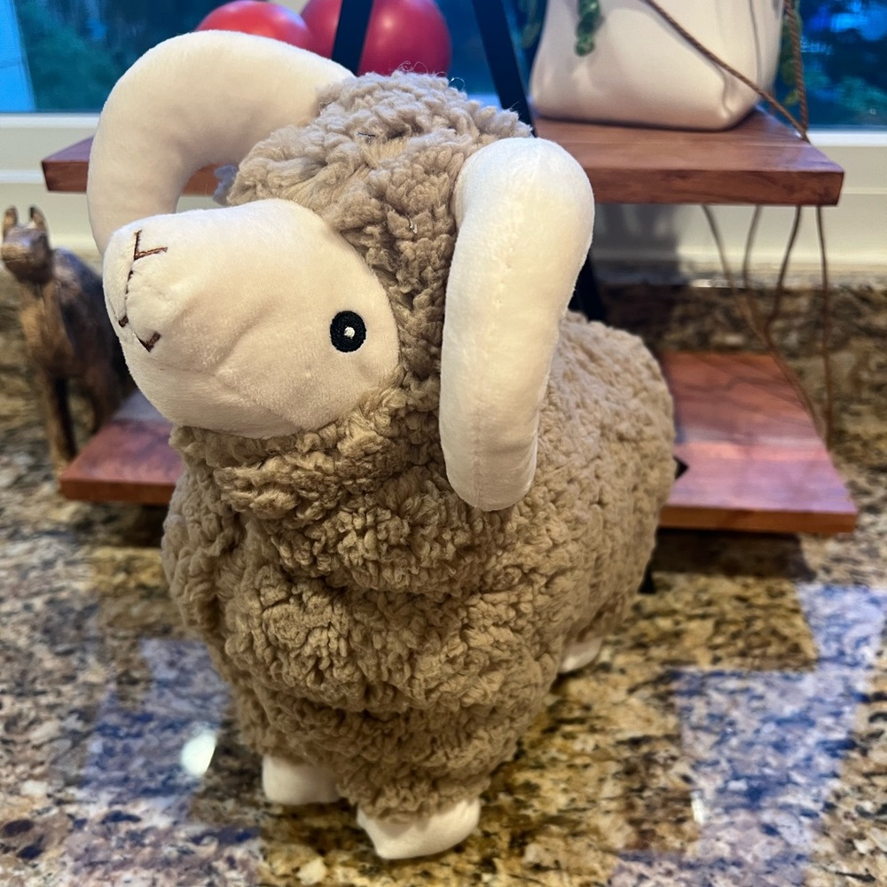 Nandog Ram Dog Toy